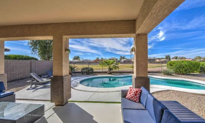 Villages At Queen Creek House | Sun, Swim, Golf, Eat Repeat!