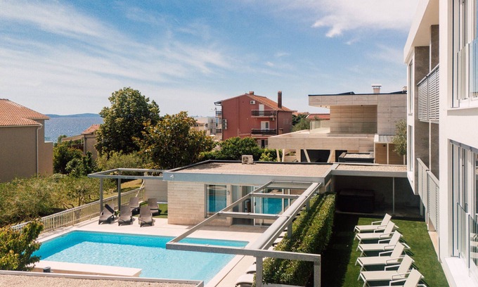 Kozino Apartment | Sunadria Apartments B5