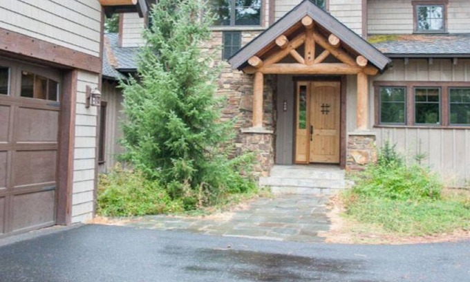 Cle Elum House | Suncadia 5 Bdrm Lodge Inspired Home with Golf Course Views