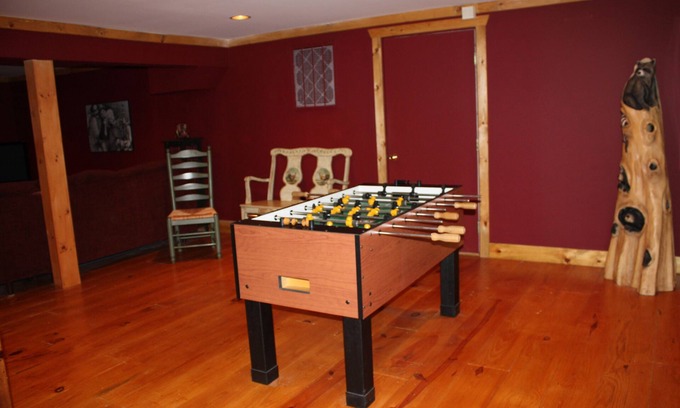 Windham House | 'Sundance Vistas - Log Home ' - 2 Miles From Windham Ski Mountain