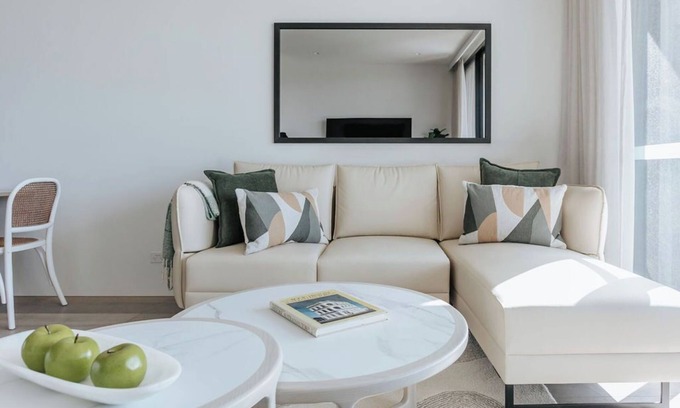 Sorrento Apartment | Sunlit Sorrento Splendour in Position Perfect