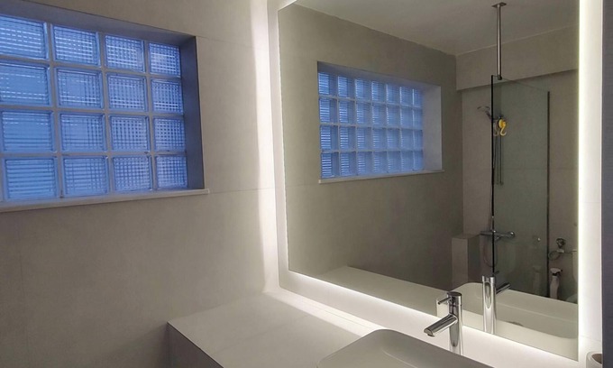 Ampelokipoi Apartment | SunLoft35 by MPS