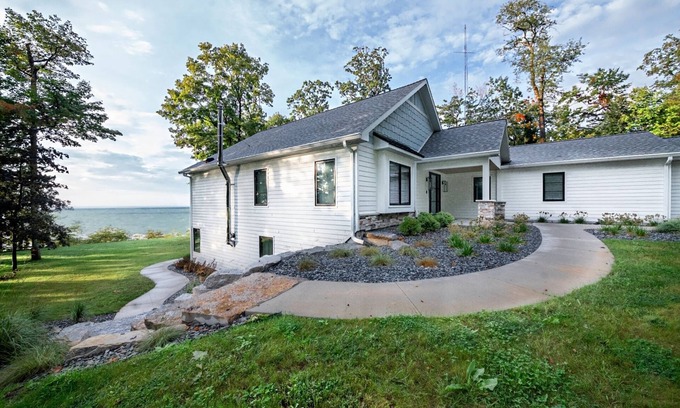Lake Michigan Beach House | Sunnier Daze : Lakeside Summer Magic – Swim, Kayak, and Soak Up the Sun!