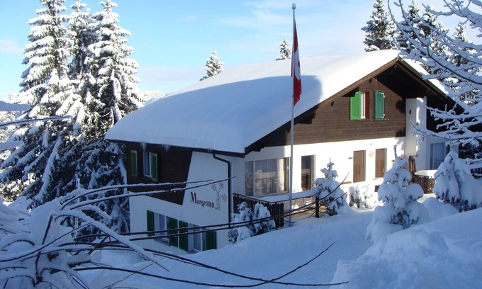 Vilters-Wangs Apartment | Sunny 3 BR FeWhng at 1500 meters above sea level directly at the ski resort.