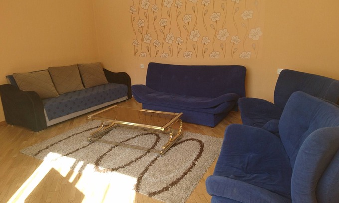 Vake Apartment | Sunny Apartment Near Park Mziuri