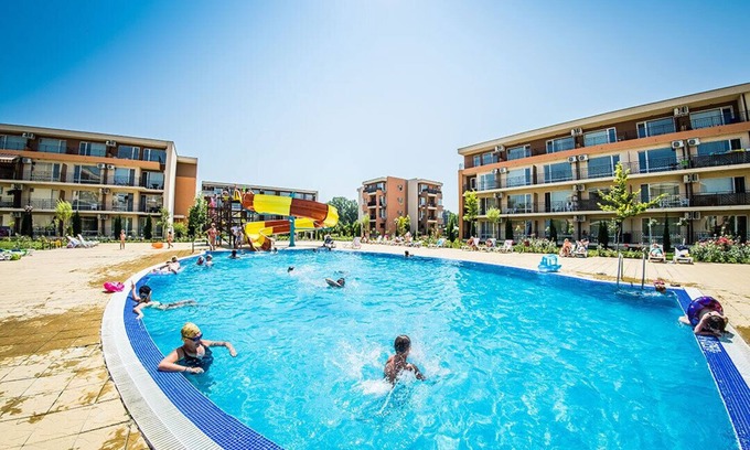 Chaika Apartment | Sunny Beach Family Apartment 302