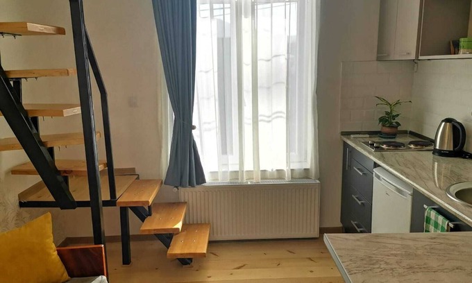 Chugureti Apartment | Sunny&cosy Ingeo Rooms Near Dry Bridge With Green Inner Balcony :)