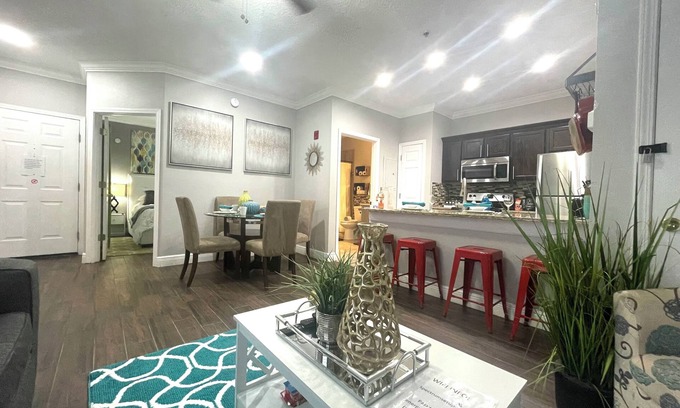 Seminole Condo | SUNNY DELIGHT! pets ok! UPDATED HEATED POOL VACATION CONDO.