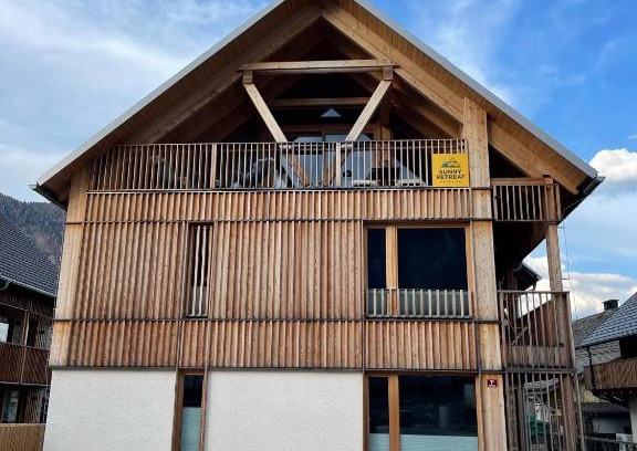 Kranjska Gora Apartment | Sunny Retreat Apartment