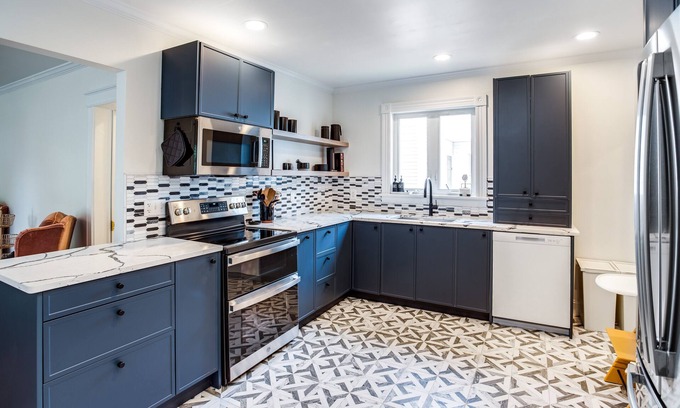 Perinton House | Sunnyside Cottage 3 Bedroom Home by RedAwning