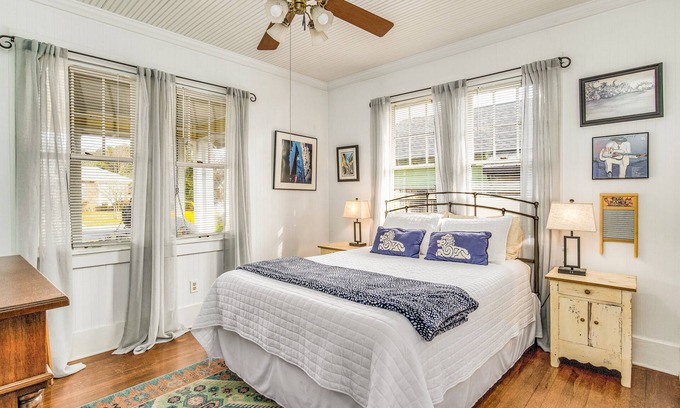 East Hill House | Sunnyside Cottage - 🐶Dog Friendly, near Parks