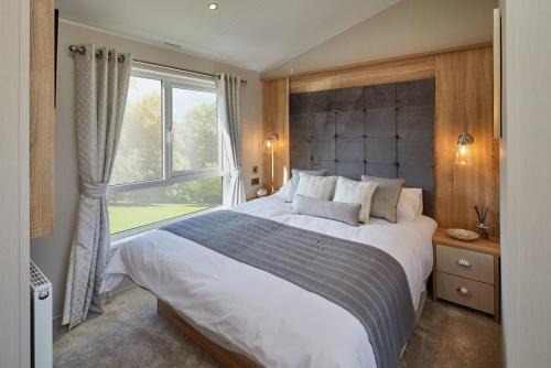 Truro House | Sunrise Luxurious holiday home