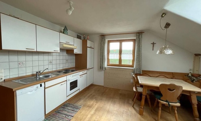 Altusried Apartment | Sunrise vacation apartment on an organic farm in the beautiful Oberallgäu region