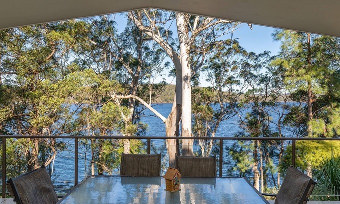 Smiths Lake House | Sunset at Sandbar - Pacific Palms Holidays