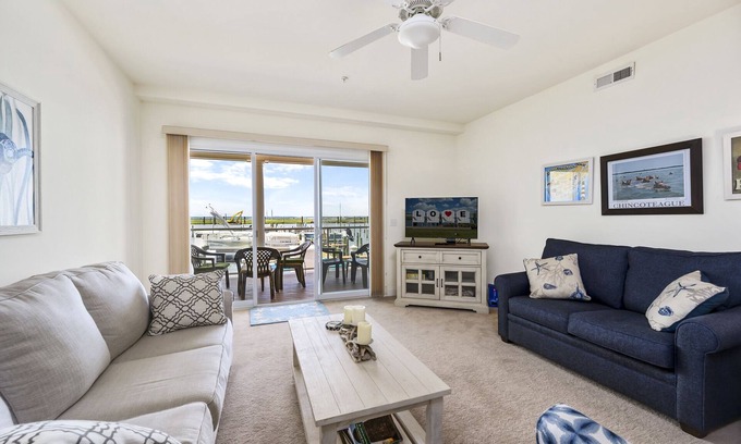 Chincoteague Condo | Sunset Bay 110 - Waterfront with a Pool!