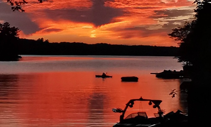 Muskoka Lakes Cottage | Sunset Cove Lake Muskoka