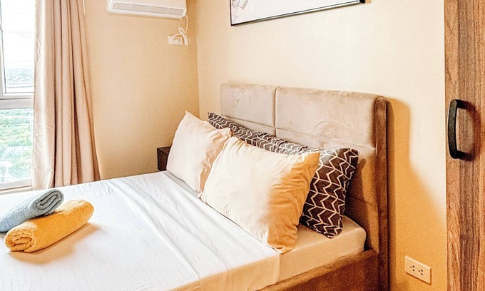 Mandurriao Apartment | Sunset Dreams Studio Haven