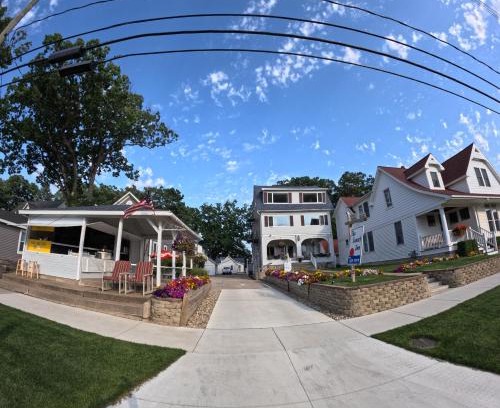 South Haven Bed & Breakfast | Sunset Inn