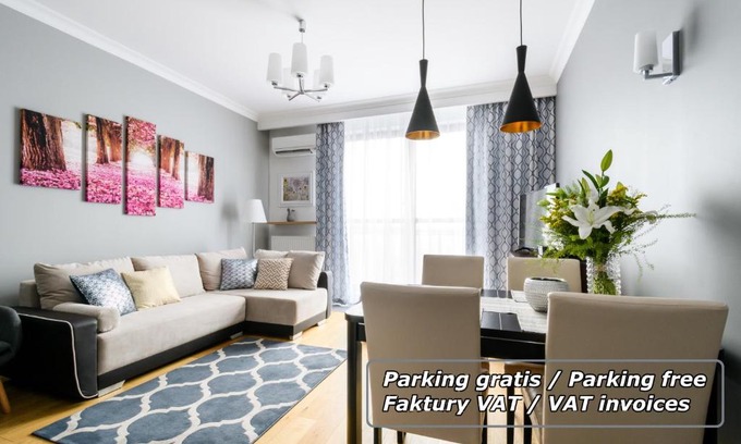 Zoliborz Apartment | Sunset Joli Bord Apartment