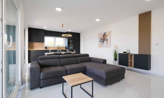 Zidarici Apartment | Sunset Royal Apartment I. with a beautiful Seaview