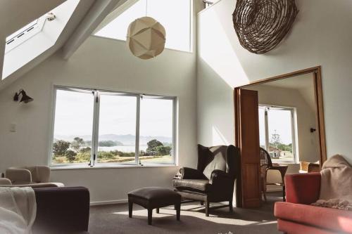 Bowentown House | Sunset Sands Holiday Accomodation