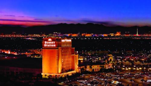 Whitney Ranch Hotel | Sunset Station Hotel & Casino