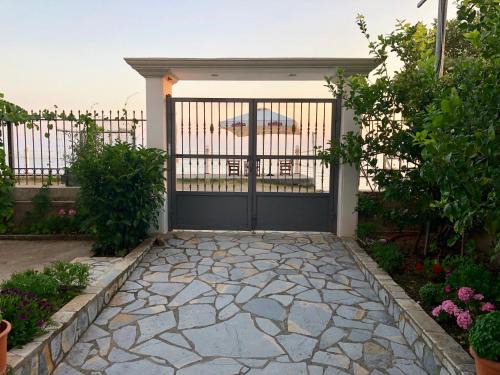 Qazim Pali House | Sunset Studios