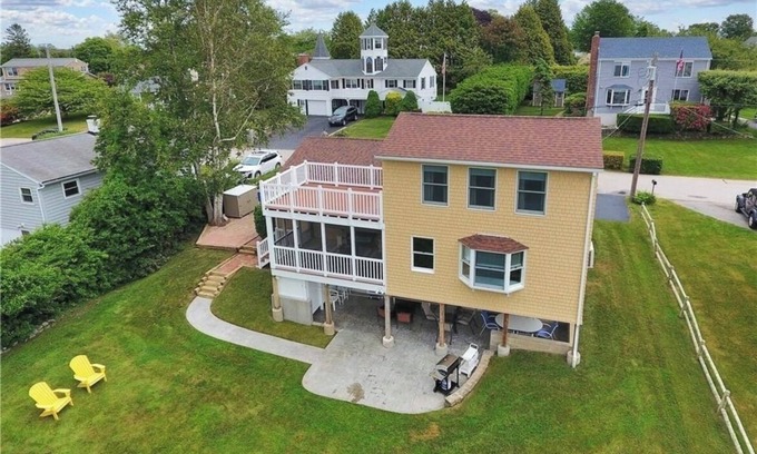 Point Judith House | Sunset View Roof Deck, Huge Patio, 3 Level Home, Walk to Roger Wheeler Beach!