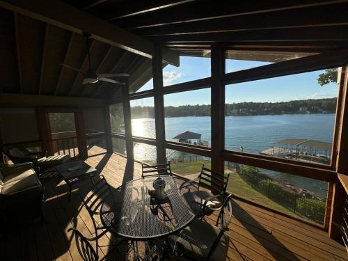 Jasper House | SunsetViews - Screened Porch