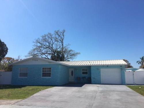 Tampa Apartment | Sunshine