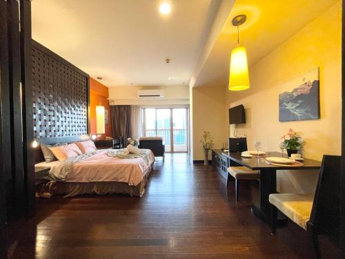 Bandar Sunway Apartment | Sunway Resort Suites max 4 pax studio 1 mins walk to Sunway Pyramid