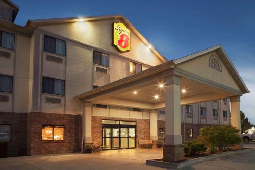 Perryville Hotel | Super 8 by Wyndham Perryville