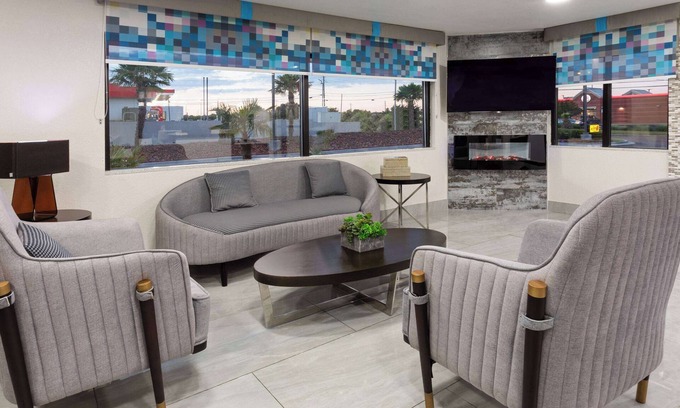 Prattville Hotel | Super 8 by Wyndham Prattville Montgomery