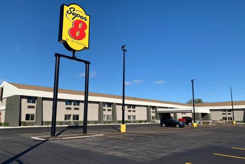 Hazel Crest Hotel | Super 8 by Wyndham South Holland