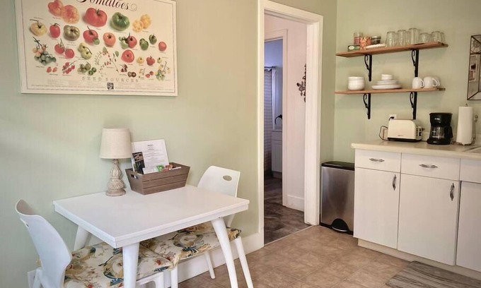 Arcata Apartment | Super Convenient Micro-Apartment
