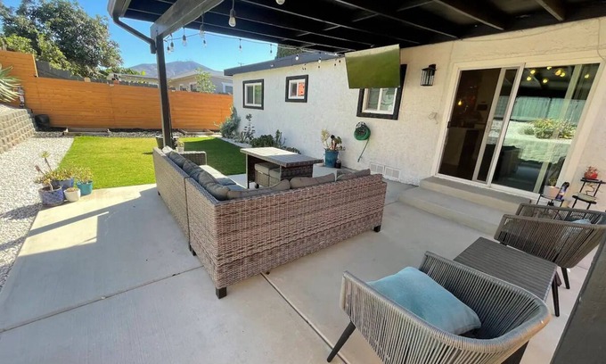 La Presa House | Super cozy & charming home 15 mins from downtown