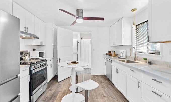 Calistoga Apartment | Super Cute Calistoga Studio - The 'Stag's Leap'