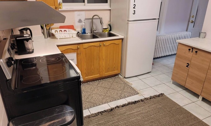 Little Portugal House | Super Spacious Private room on top floor with balcony in downtown Toronto