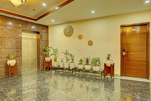 Zirakpur Hotel | Super Townhouse Eastern View Formerly Vihaan Residency