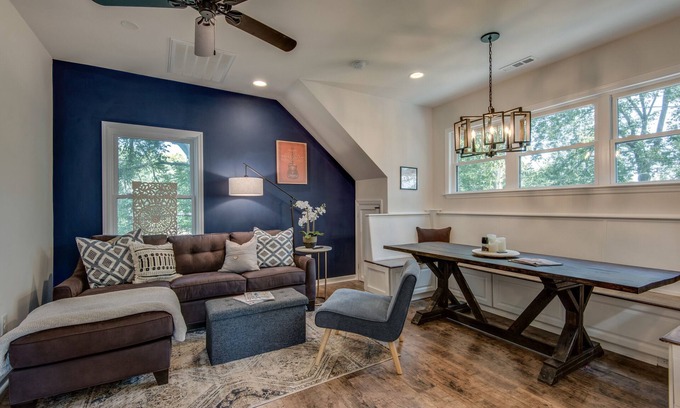 McFerrin Park House | Super trendy East Nashville Suite DOWNTOWN!
