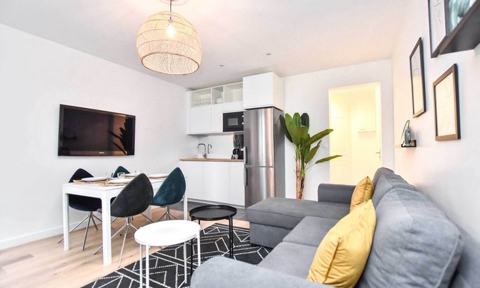 9th Arrondissement Apartment | Superb apartment - 6P- Center of Paris