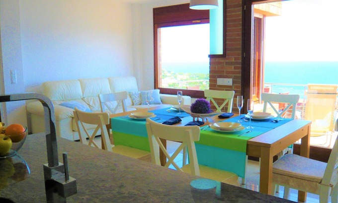 Llanca Apartment | Superb new apartment, luxury, stunning sea views