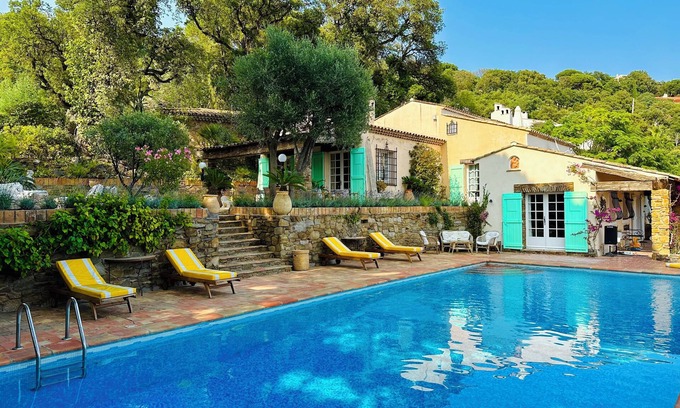 Le Rayol House | Superb Provencal villa with sea view