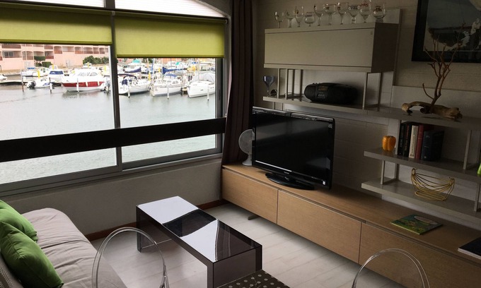 Saint-Cyprien Plage Apartment | Superb Studio F1bis Pool Marina View