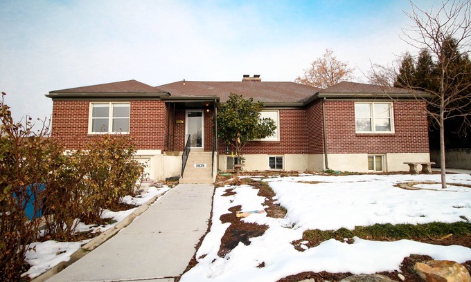 Canyon Rim House | Superb TNJW Home! 3Bdrm 2Bath Best Area! Pets*