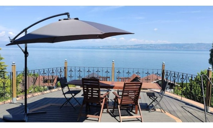 Lugrin Apartment | Superb view of lake & mountains 2 steps from Evian