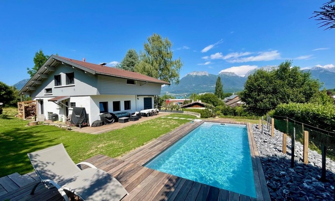 Cessenaz House | Superb villa with swimming pool Lake Annecy