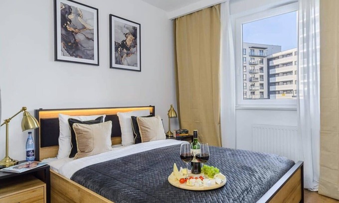 Baluty Apartment | Superior 3-room apartment near Manufaktura