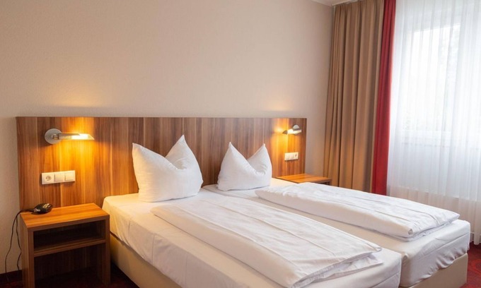 Boppard House | Superior Doppelzimmer Rheinseite - DAS Ebertor Hotel & Hostel