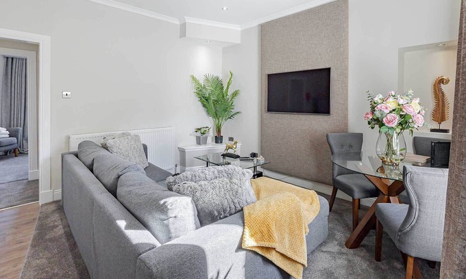 Falkirk Apartment | Superior one bedroom Apartment 172